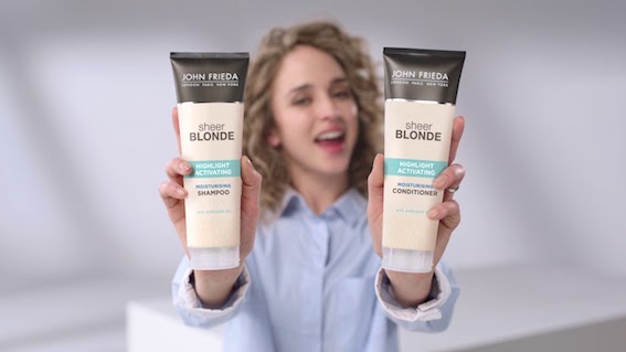 Sheer Blonde Highlight Activating John Frieda Movement Natricia